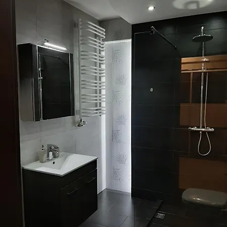 With Terrace - 15 Min Walk From Old Town Apartamento *