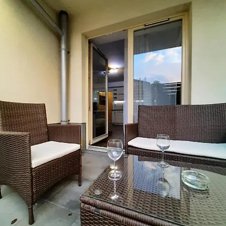 With Terrace - 15 Min Walk From Old Town Cracóvia